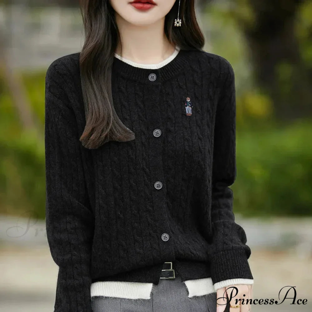 Stitched Small Bear Baggy Cashmere O-Neck Cardigan