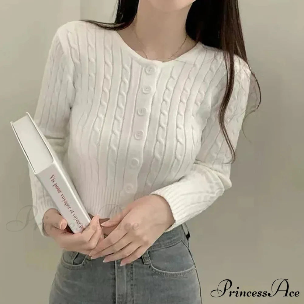 Textured Cable Knit Trim Fit Button-Up Cropped Cardigan