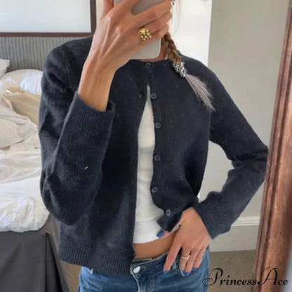 Vintage Circular Neck Extended Sleeve Laid-back Breeze Knitted Cardigan