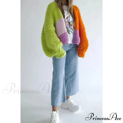 Vivid Yarn V-Neck Traveler Knit Cardigan