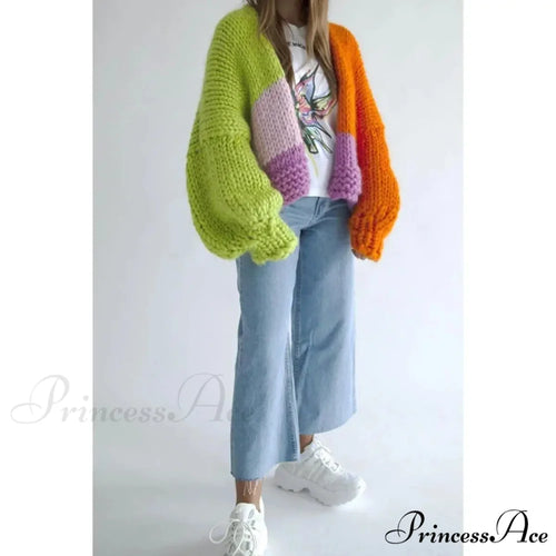 Vivid Yarn V-Neck Traveler Knit Cardigan