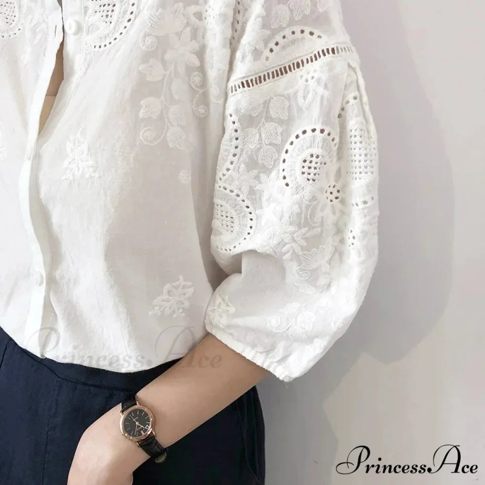 White Cotton Floral Embroidery Vintage Boho Summer Blouse

Modified Title: Ivory Cotton Flower Stitching Retro Bohemian Seasonal Top